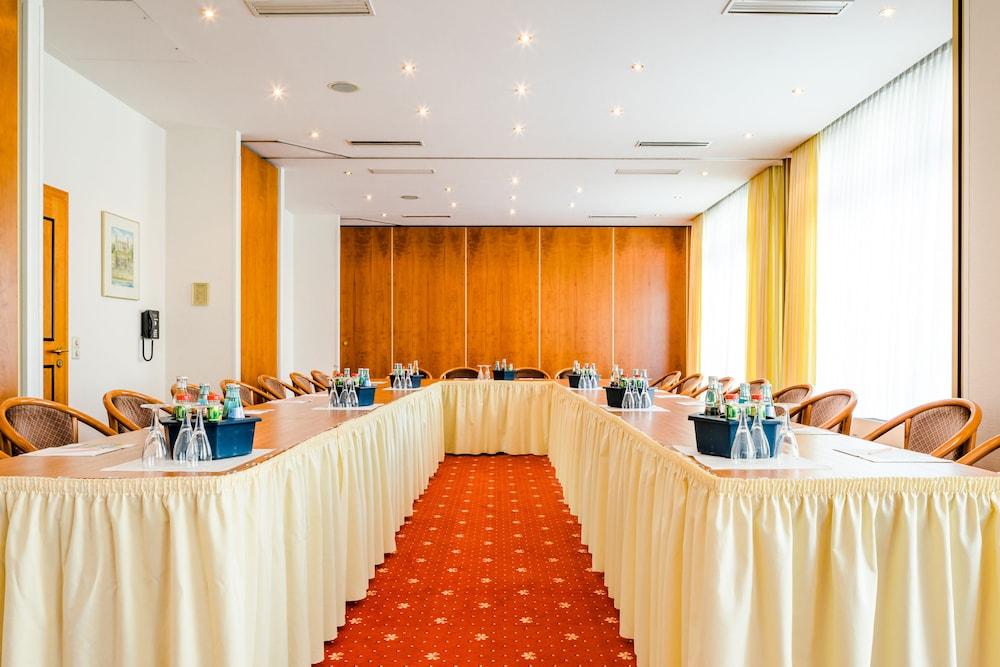 Taste Hotel Dresden-Ehemals Residenz Alt Дрезден Екстериор снимка