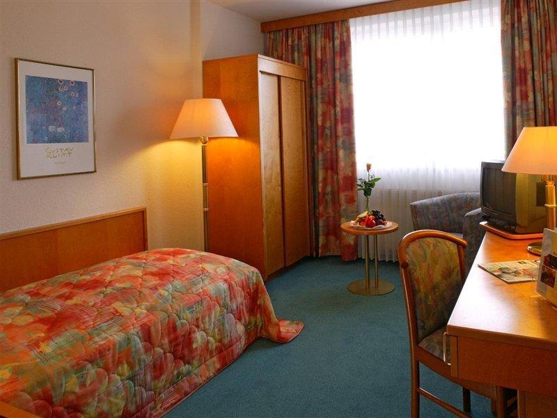 Taste Hotel Dresden-Ehemals Residenz Alt Дрезден Екстериор снимка