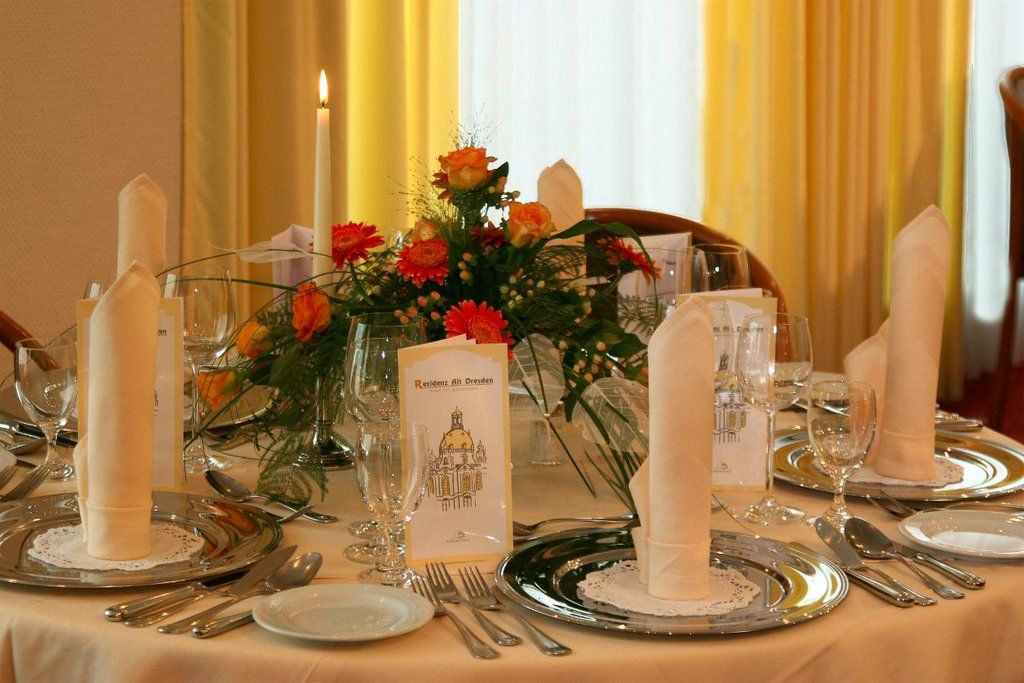 Taste Hotel Dresden-Ehemals Residenz Alt Дрезден Ресторант снимка